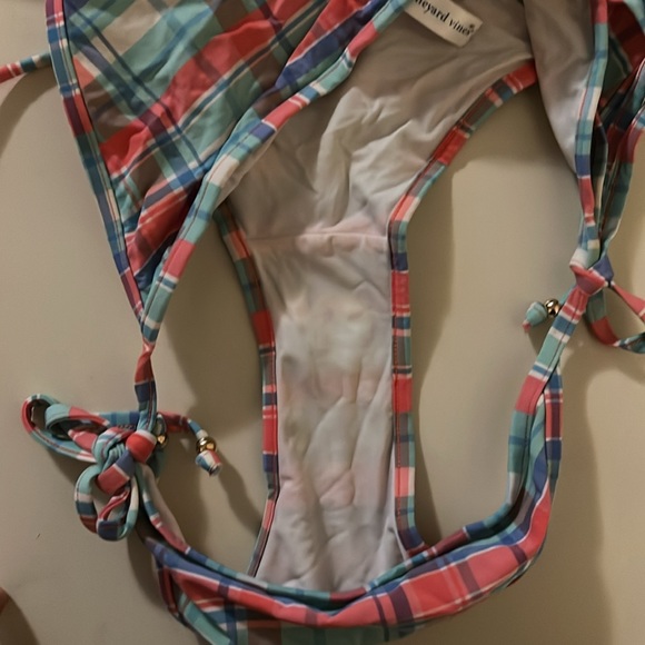 Vineyard Vines striped bikini size Medium - Picture 4 of 4